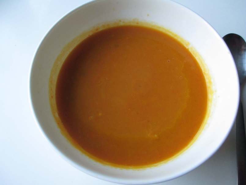 Суп-из-тыквы-моркови-и-имбиря